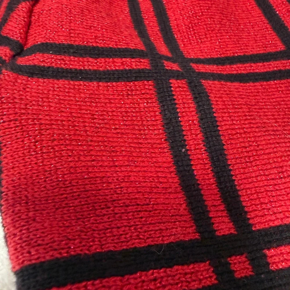 Preppy Holiday Tahari Girls 7/8 Red Black Plaid Metallic Knit Dress